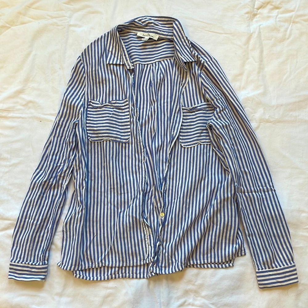 Love Tree button up, size small